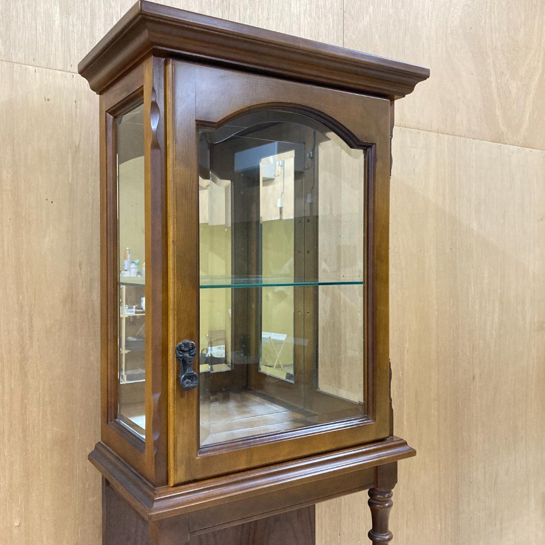 【カリモク】アンティーク　ガラスショーケース　飾り棚　コレクションボード