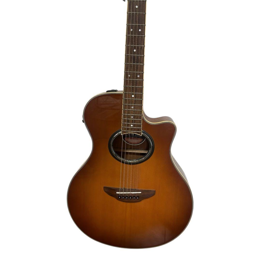 酒楽亭 冬弥⭐️ ヤマハAPX700 エレアコ ナチュラル色　ケース付き