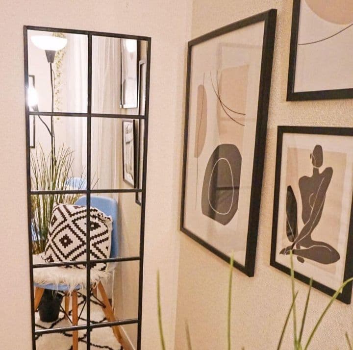 壁掛け姿見　格子　9枚ミラー　海外風　大型ミラー