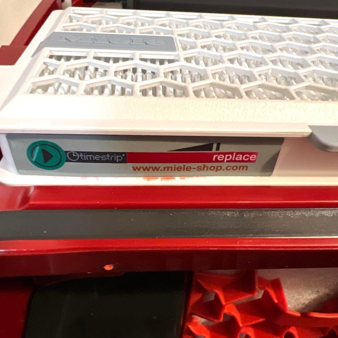 T*i様 ミーレ キャニスター掃除機 SDCO 4　Compact C2