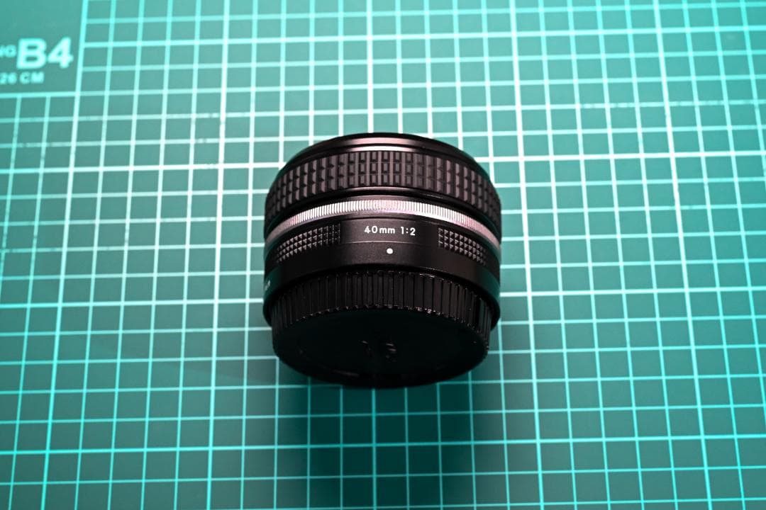 [美品・保証残] Nikon Zf レンズキット 40mm f2 SE グリップ
