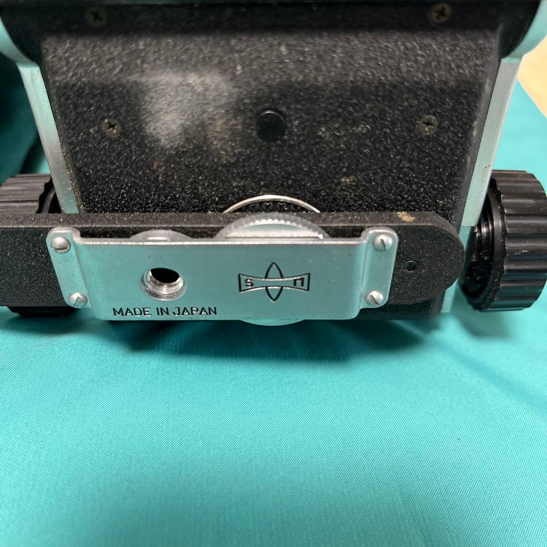 a*i様 Mamiya C220 二眼レフカメラ 中古品