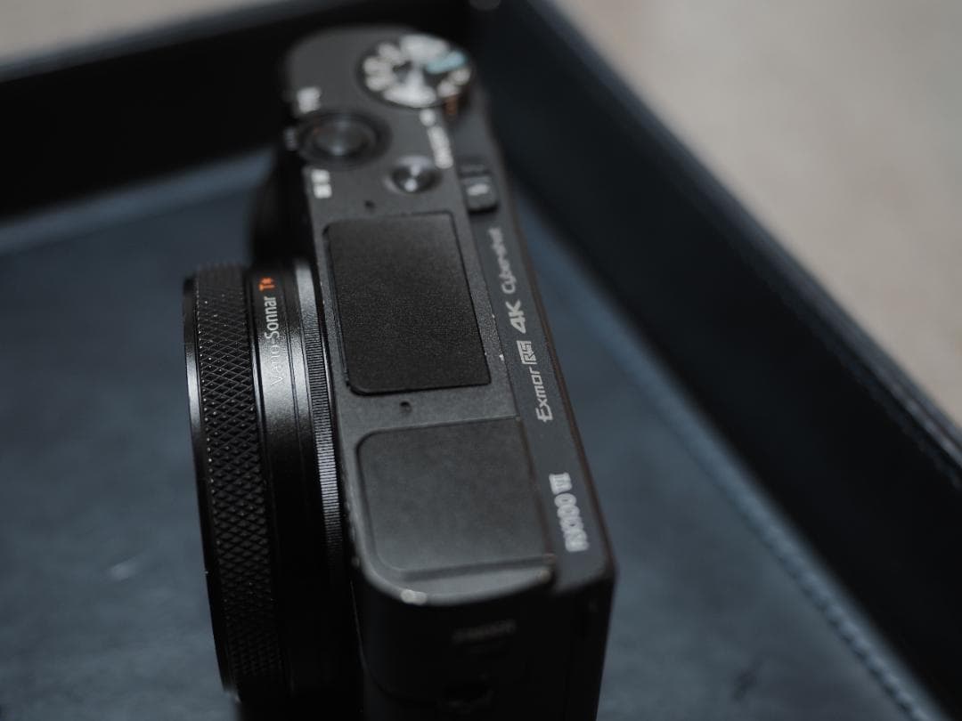 ソニー DSC-RX100M7