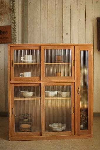 古い木枠のモールガラス戸棚　収納棚　食器棚　本棚　キャビネット　古家具