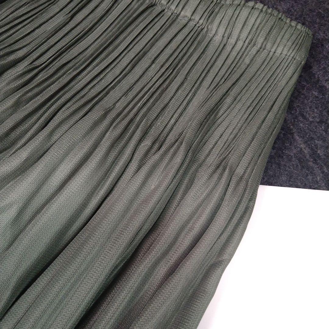 プリーツプリーズサルエルパンツ