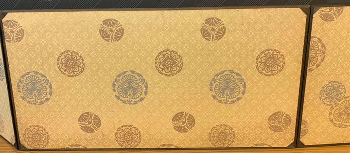 18号　三曲金箔　市松柄　屏風　雛人形