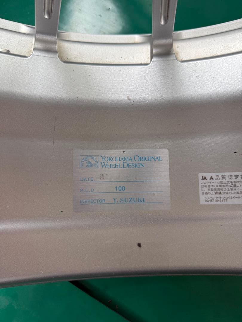 シ*ー様 ADVAN Racing RT 18×7J+50 5H- PCD100