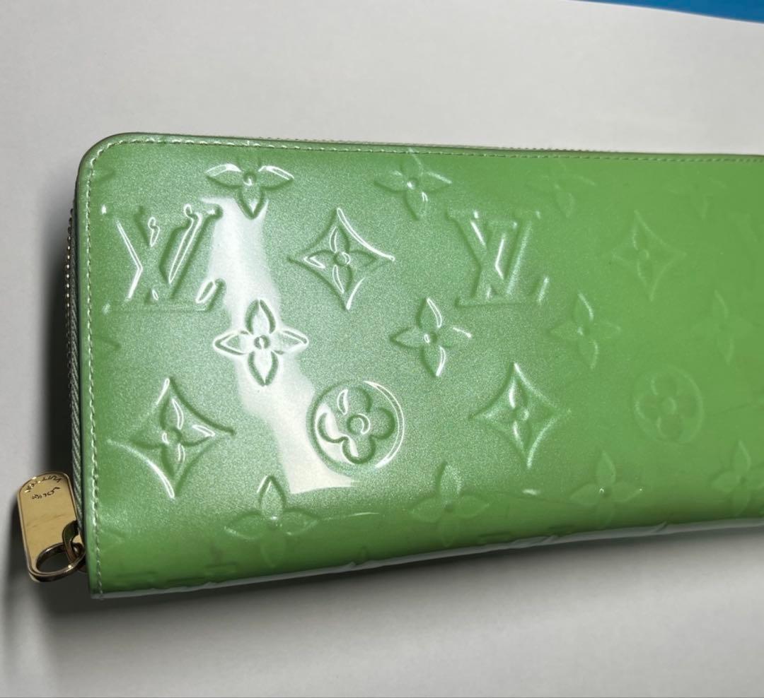 【美品】ルイヴィトン M82065 ヴェルニ ジッピー ウォレット 長財布