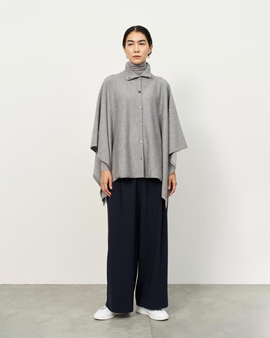 ソージュ soeju ケープニット　ウール混2wayカーディガン　グレー