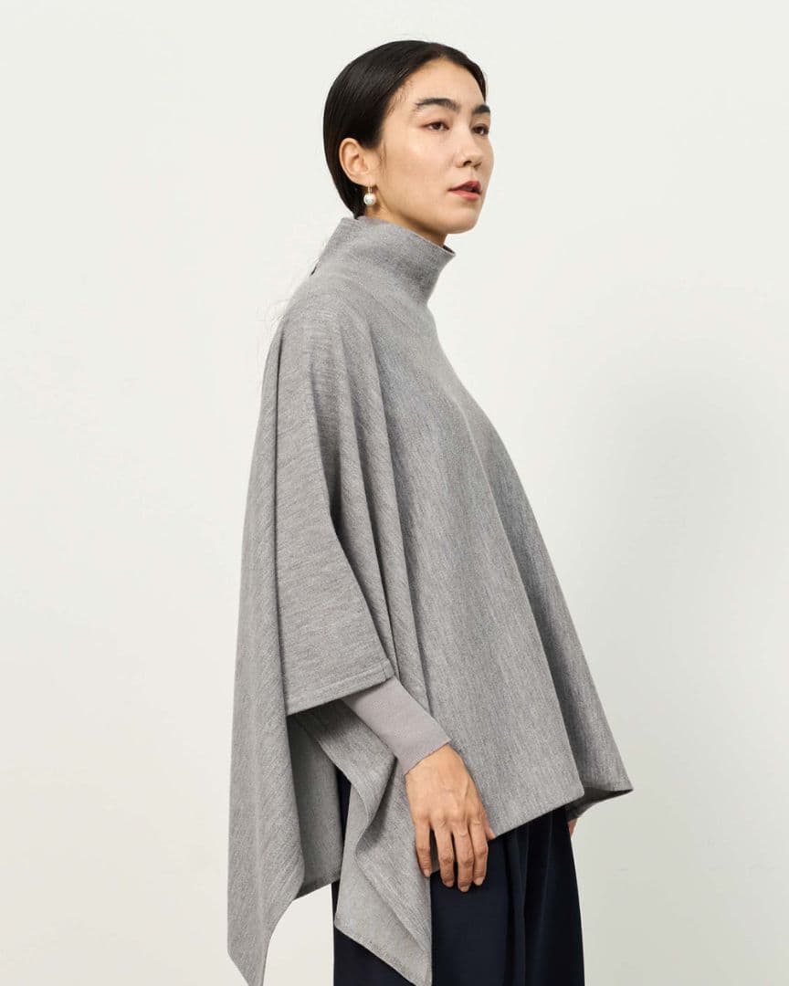 ソージュ soeju ケープニット　ウール混2wayカーディガン　グレー