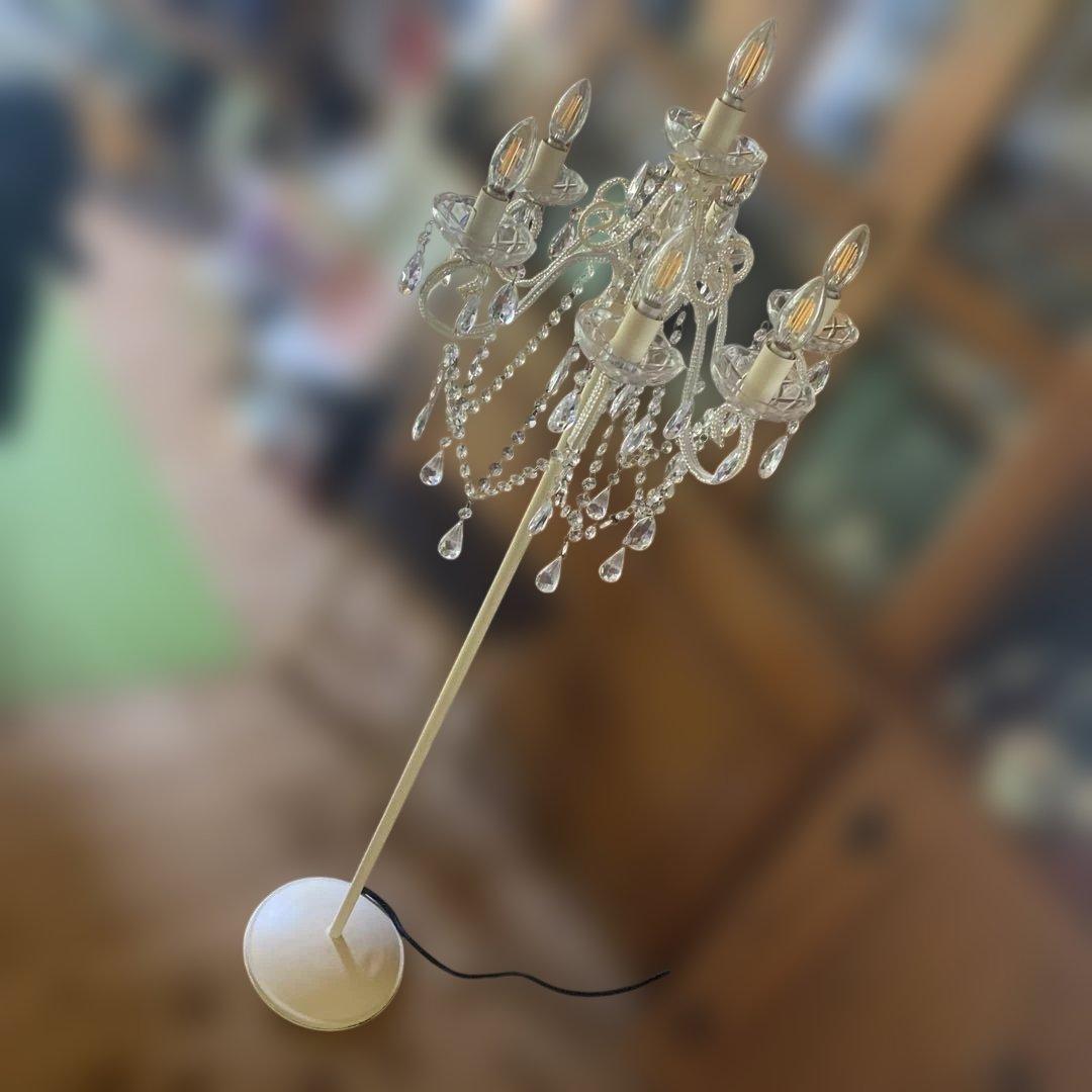 シャンデリアスタイル フロアスタンド 7灯　ホワイト　姫系