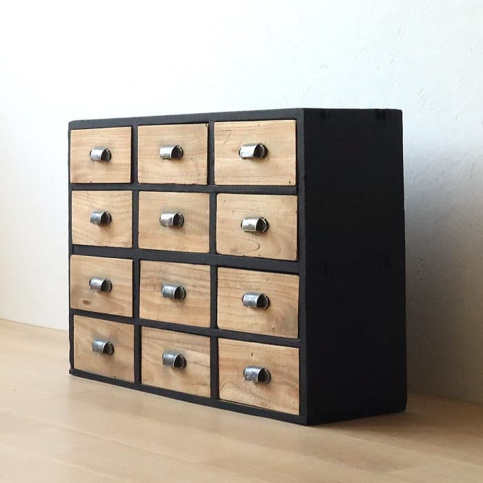 アンティーク 黒色 引出し12杯 チェスト 古家具 無垢材 桐材 ブラック