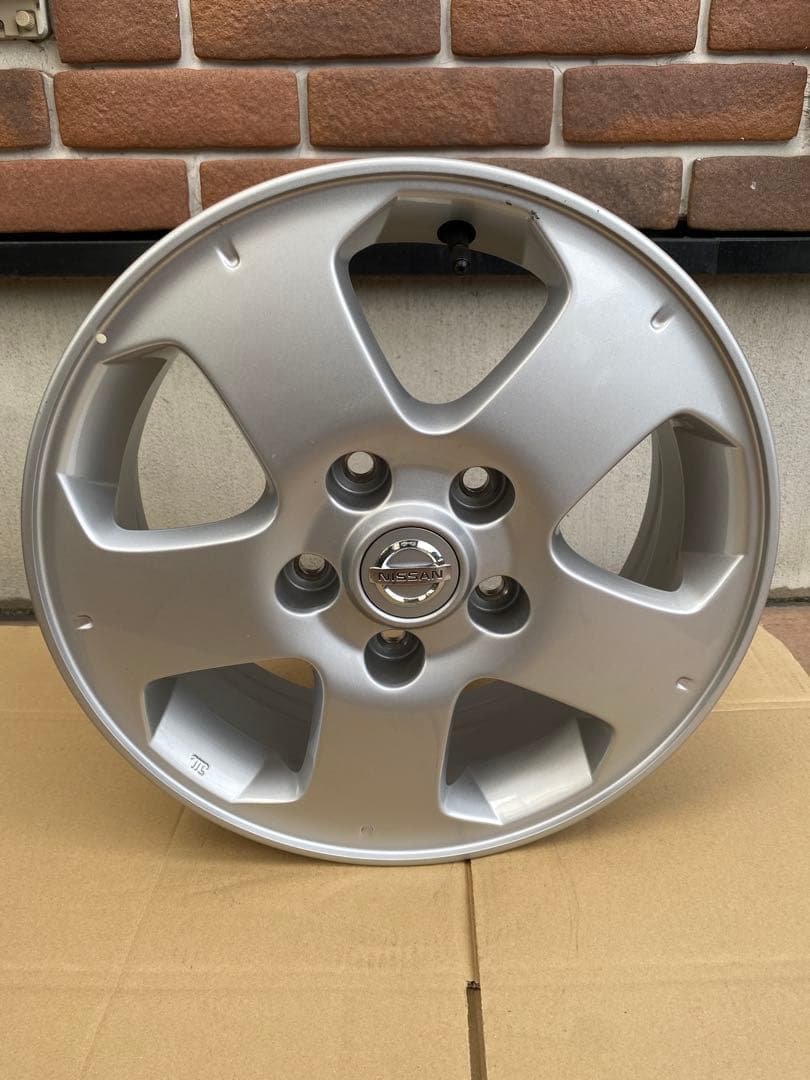 日産セレナC25純正15インチ 15×5.5JJシルバー 5スポーク ホイール