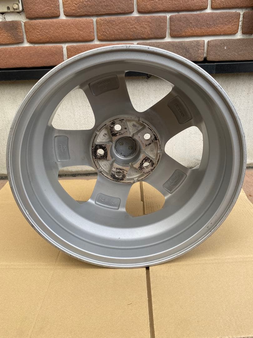 日産セレナC25純正15インチ 15×5.5JJシルバー 5スポーク ホイール