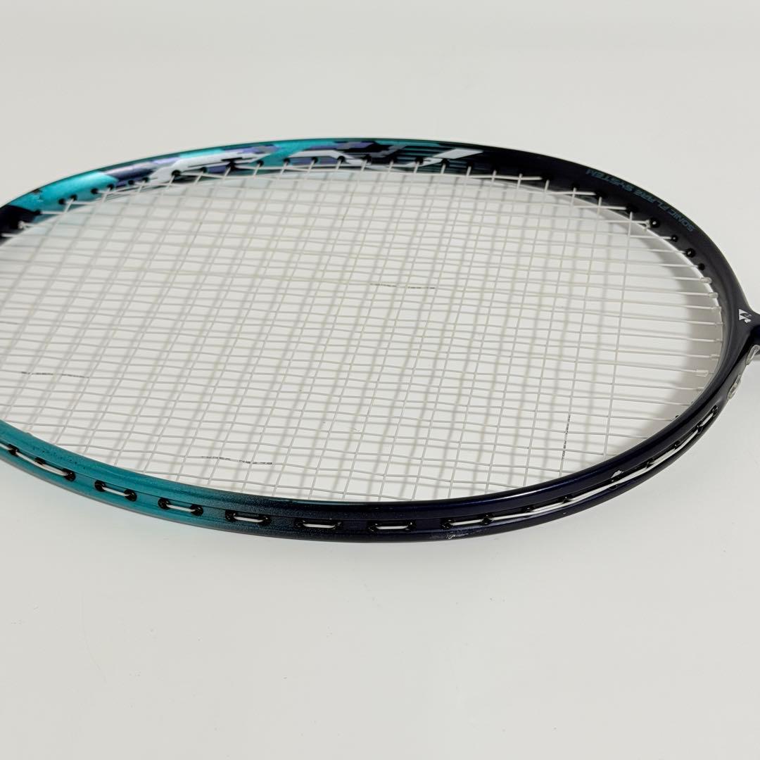 バドミントン ラケット ヨネックス ナノフレア700 廃盤 希少品 4UG5