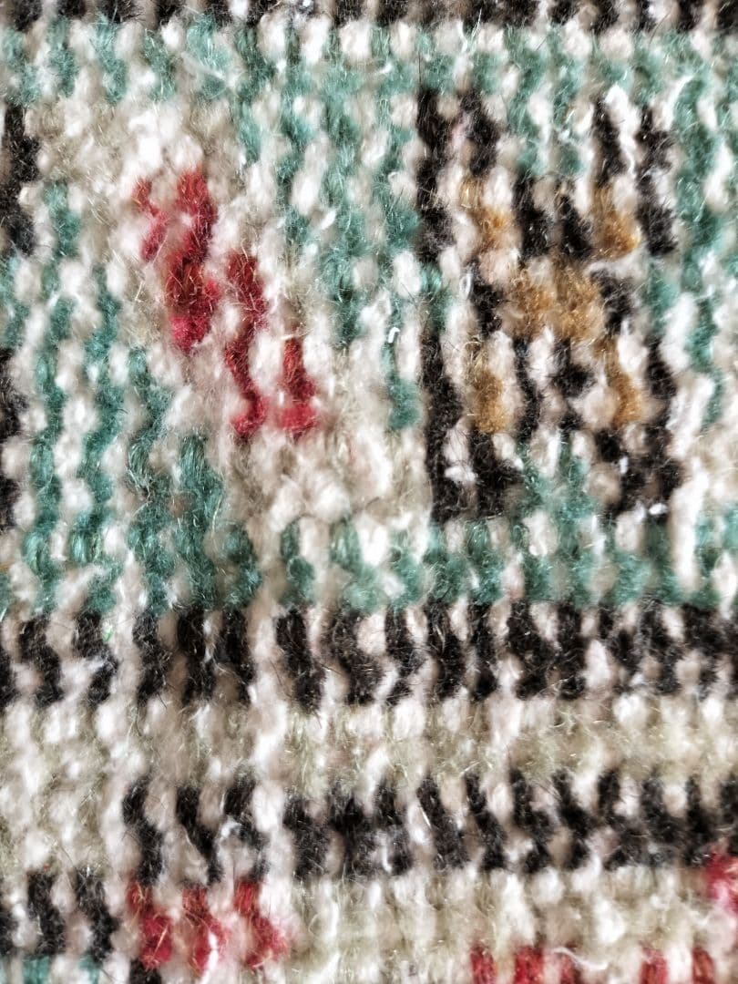 大判/シャビーレッドとミントグリーンのヴィンテージラグ　メダリオン　No.622