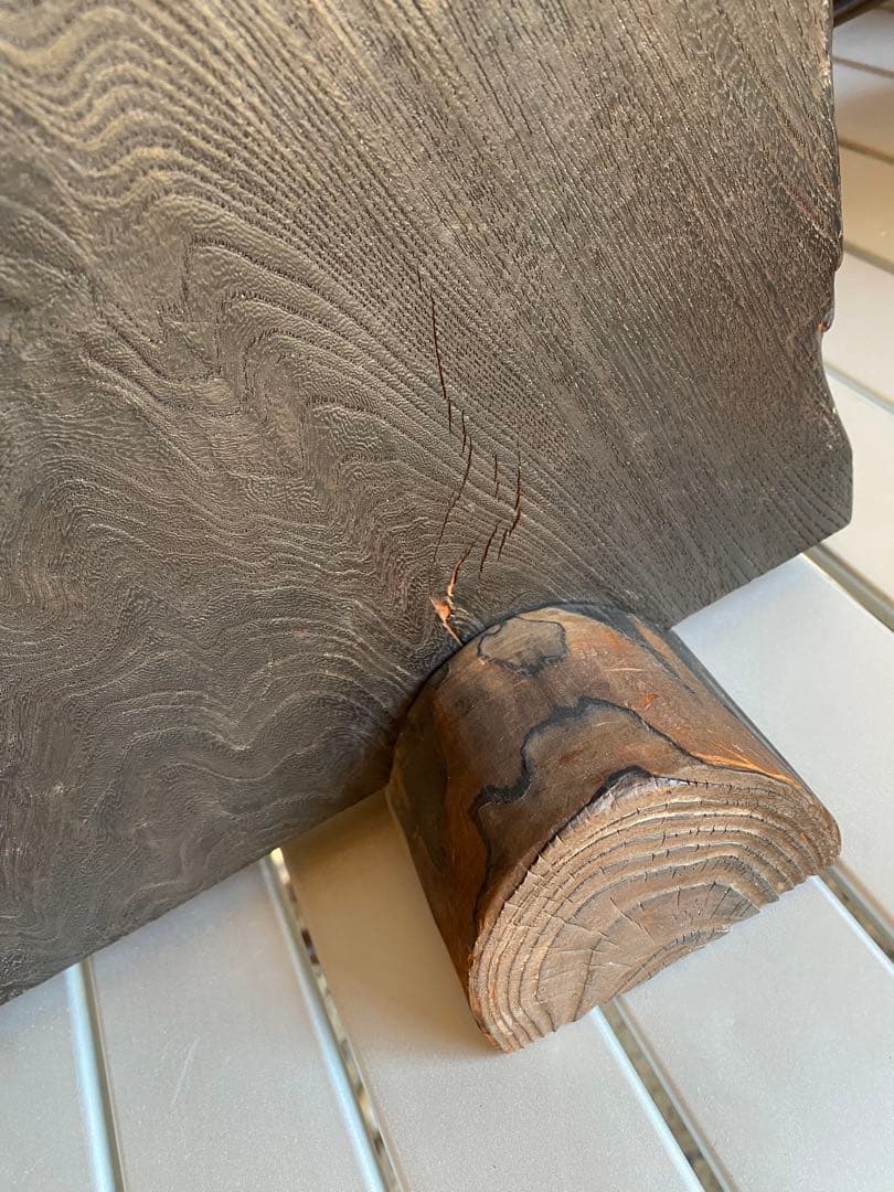 飾り板　木彫り　台座付　木製彫刻　置物　スタンド付　骨董　衝立　間仕切り