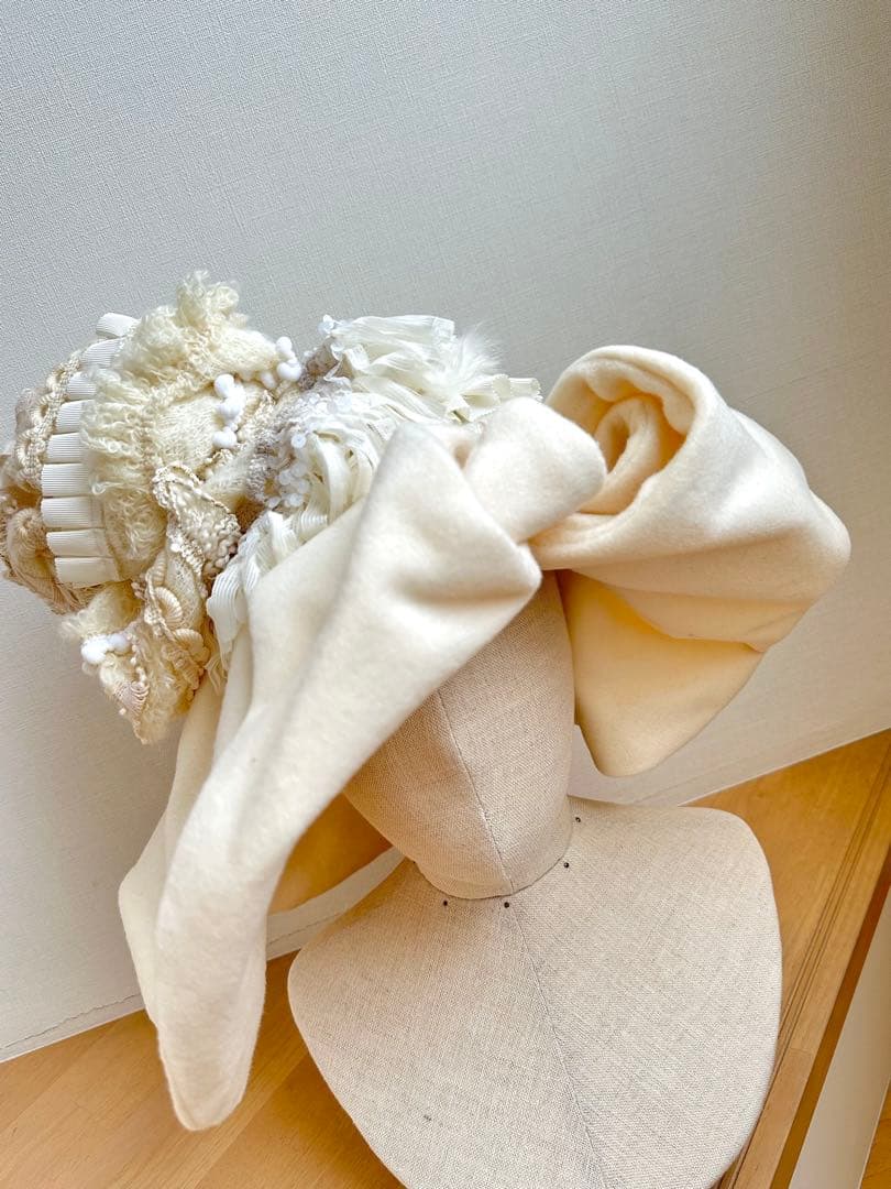 ブレード・フリンジ等パッチワークハット　ウールブリム　オフ白 1点物ハンドメイド