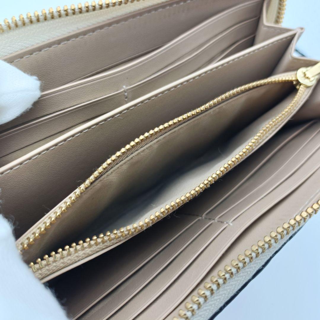 COACH コーチ C7220 シグネチャー エンボス ラウンドファスナー