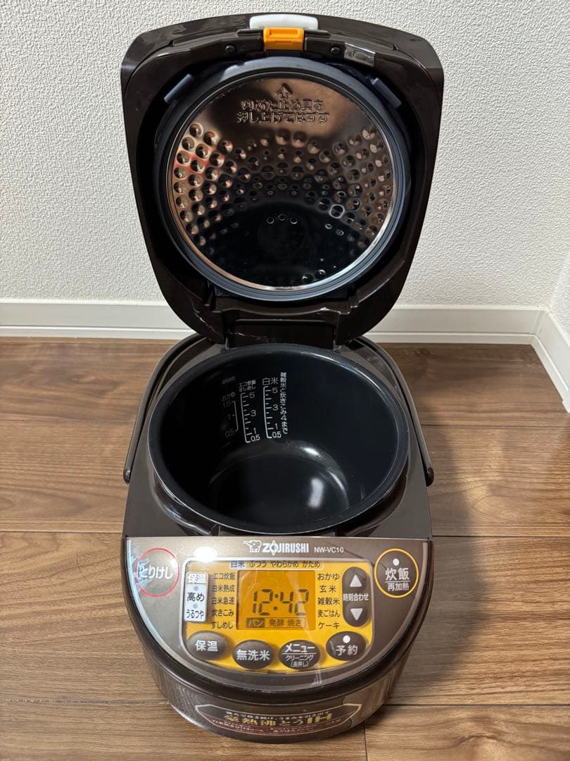 象印炊飯器　IH炊飯ジャー　NW-VC10型