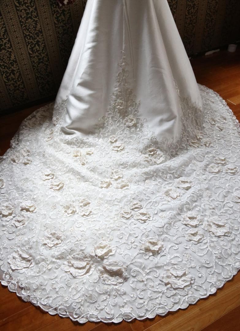 595グレースGRACEワンショルダー高級ウェディングドレス7号9号11号S～M