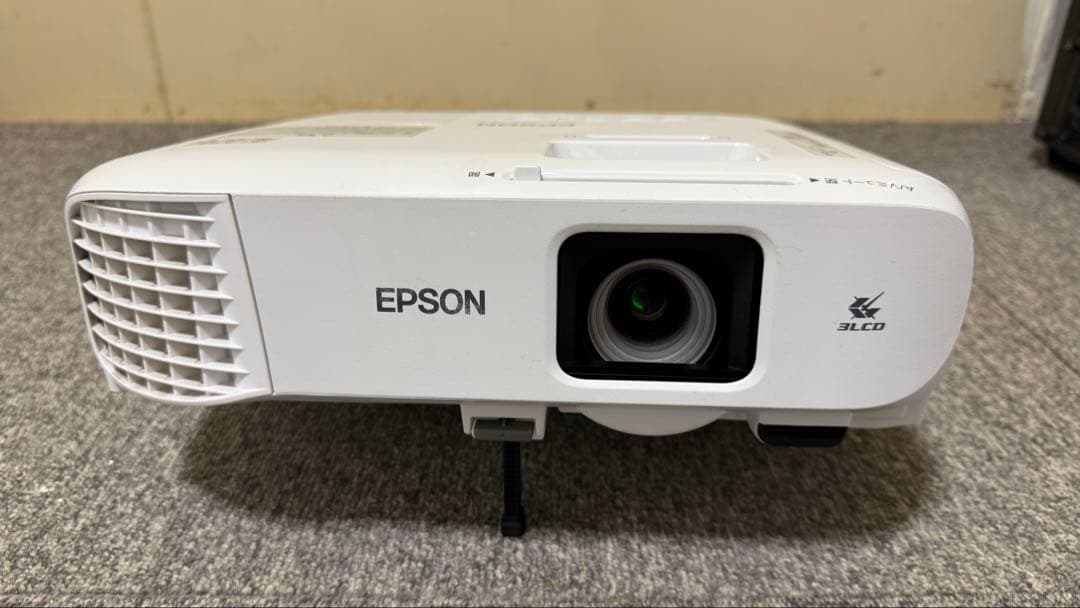 Epson EB-2142W プロジェクター