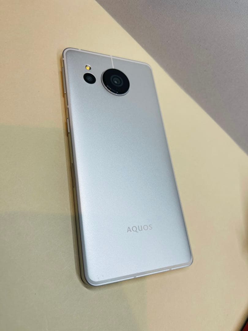 Aquos sense7plus A208SH スマートフォン 本体simフリー