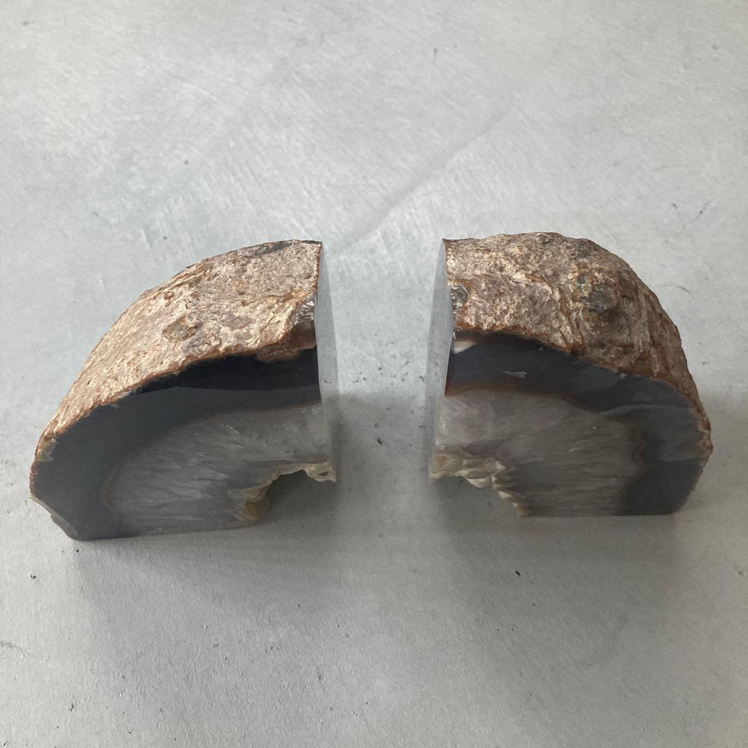 天然石　ブックエンド/ Natural stone bookends