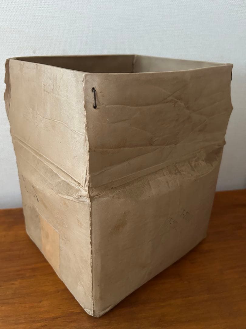 Michael Harvey マイケルハーヴェイ セラミック 段ボール 花瓶