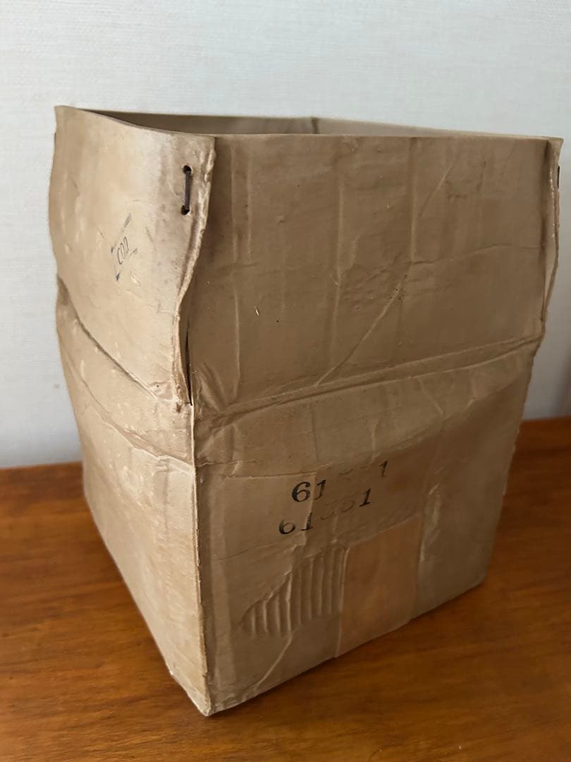 Michael Harvey マイケルハーヴェイ セラミック 段ボール 花瓶