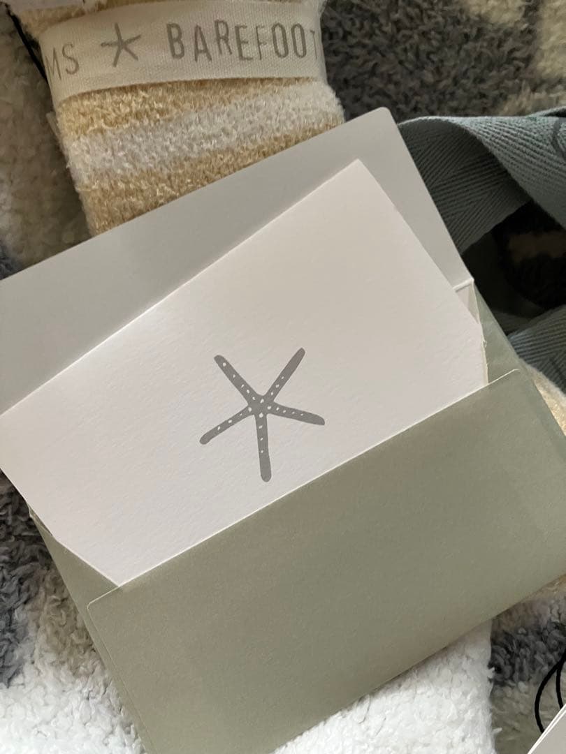 早い者勝ちクリスマスまで※【新品】ベアフットドリームス 木馬柄ブランケットセット