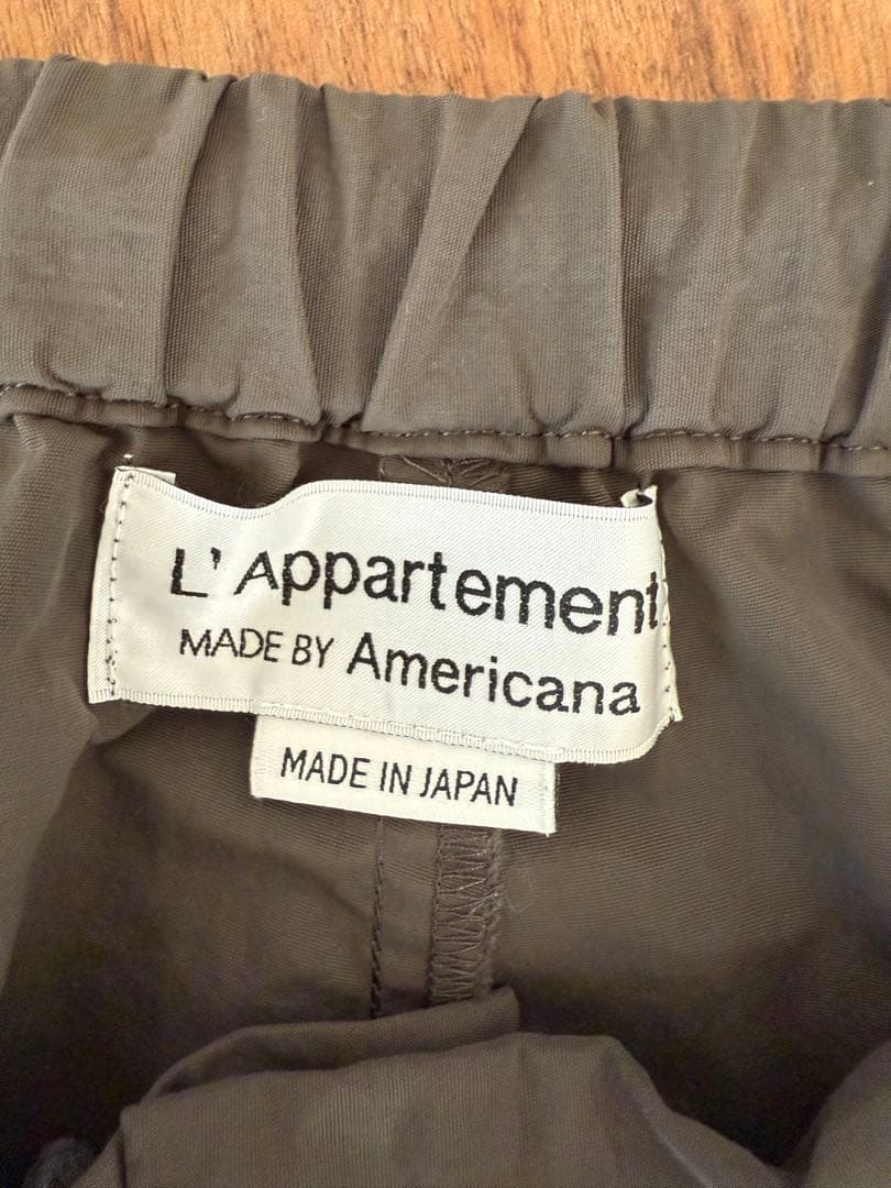 アパルトモン　アメリカーナ　カーゴパンツ　シャカパン