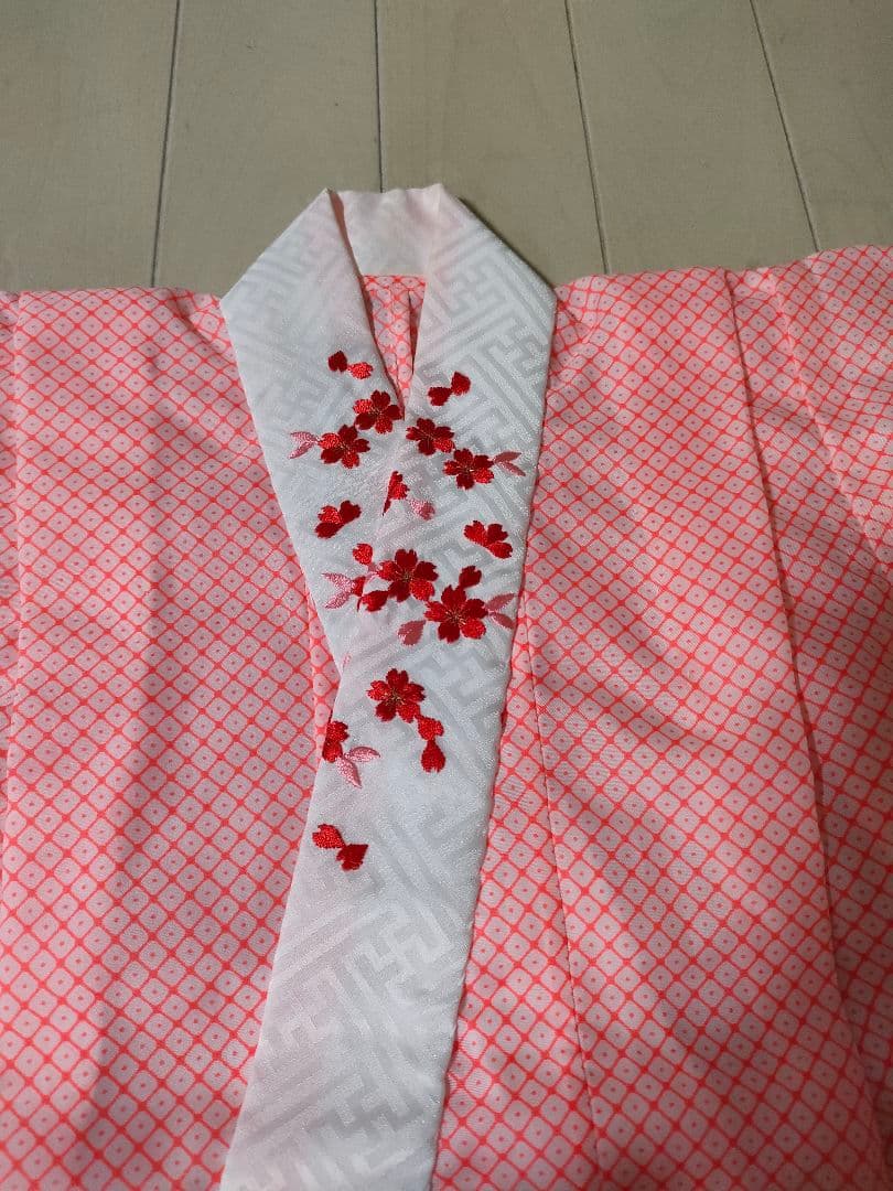 一度のみ着用七五三用華やか着物