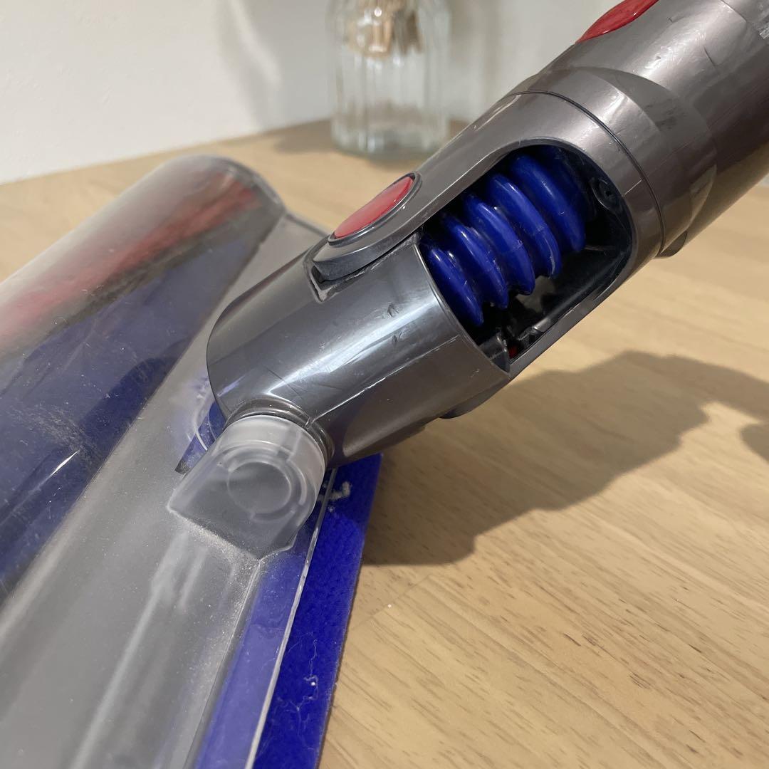 Dyson V11 Fluffy+ SV14 コードレスクリーナー　本体