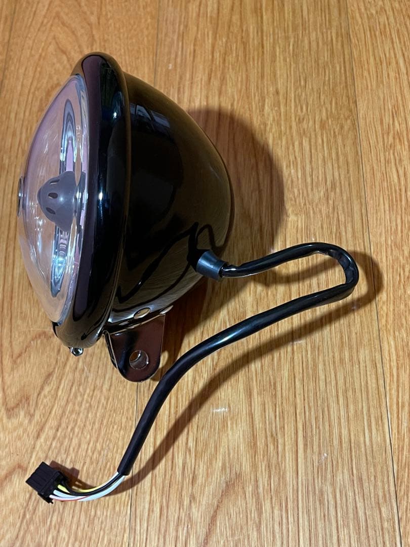 ハーレー！ホーティーエイトの純正ヘッドライト❗️(美品)