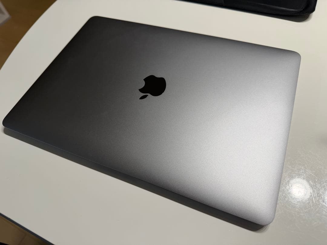 MacBook Air 13インチ スペースグレー 本体