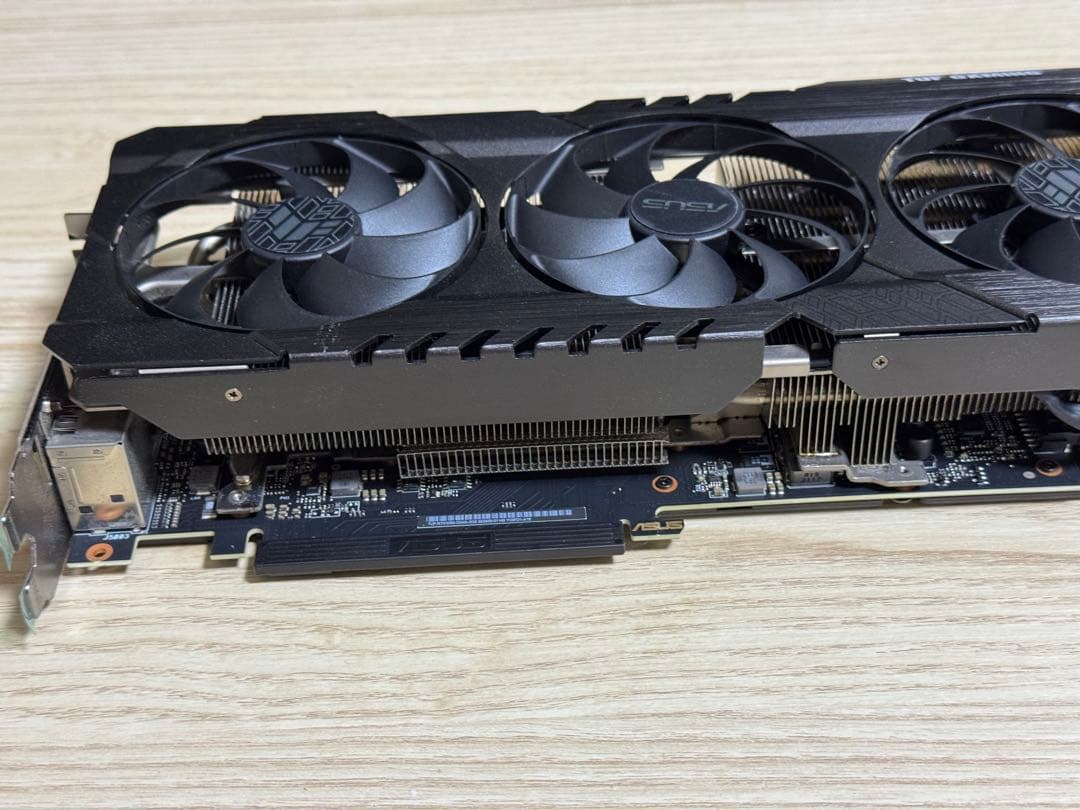グラフィックボード・グラボ・ビデオカード ASUS TUF Gaming RTX 3090 OC 24GB