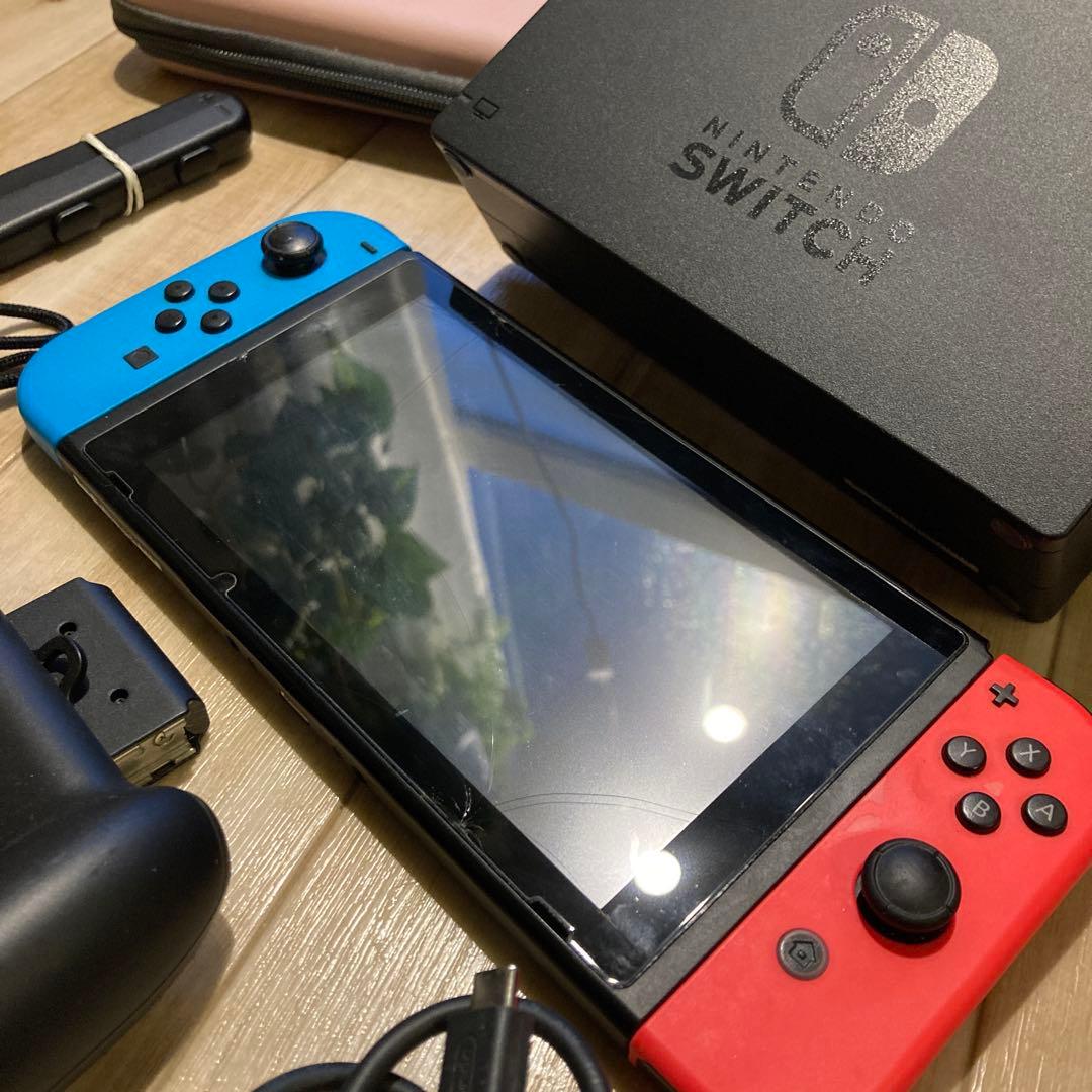 Nintendo Switch 赤/青 本体