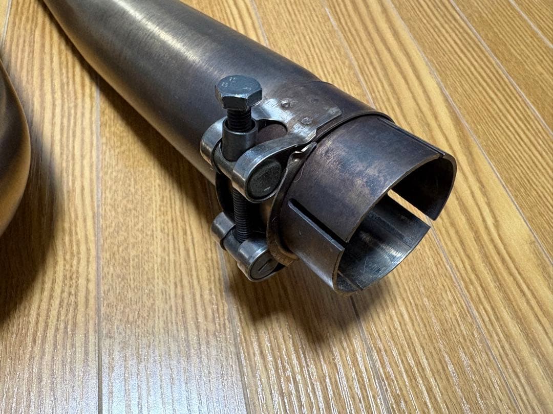 スコーピオン　レッドパワー スリップオンマフラー