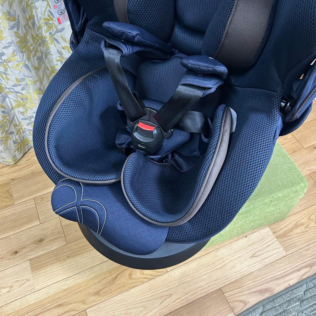 洗濯済み　エールべべ　クルット5i グランス　isofix 回転式　新生児から