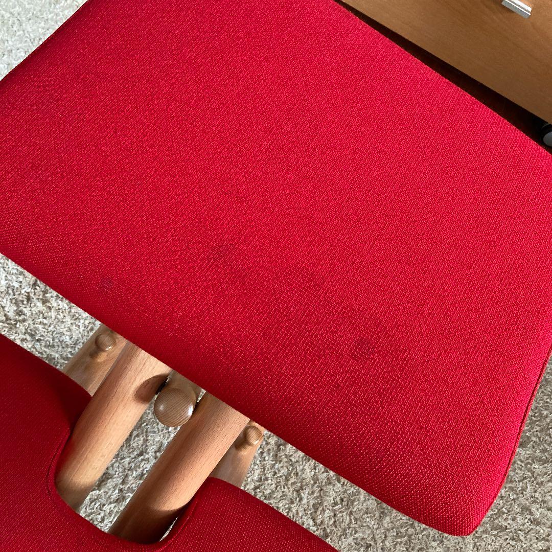 VARIER  ヴァリエール　バランスチェア　レッド　子供椅子