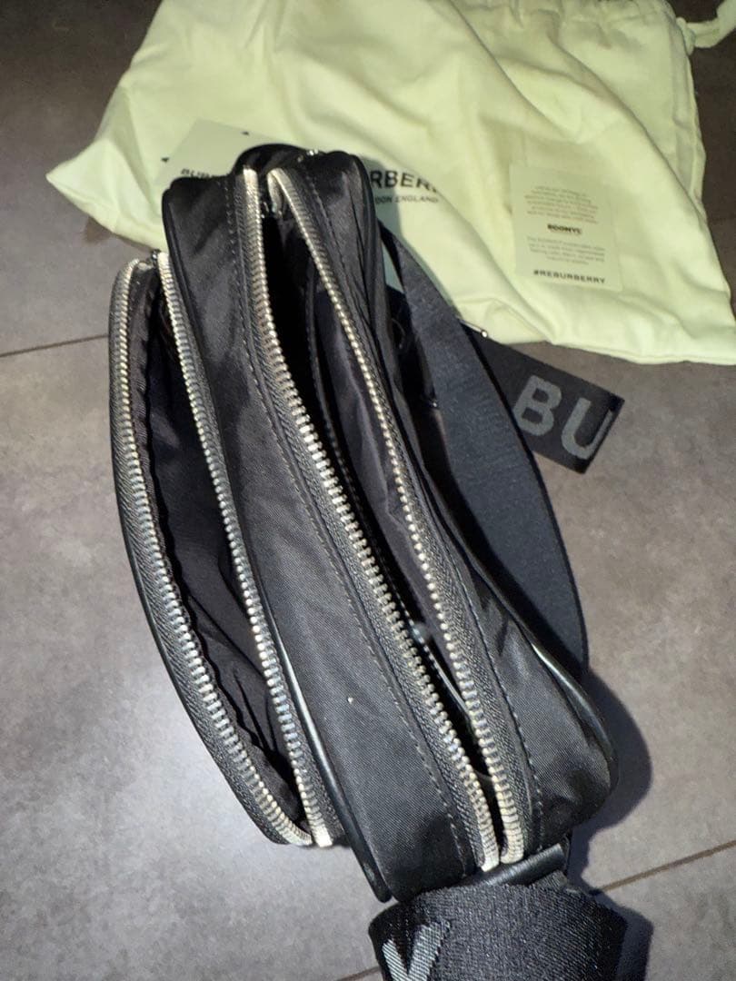 バーバリー　バッグ　ショルダー　BURBERRY