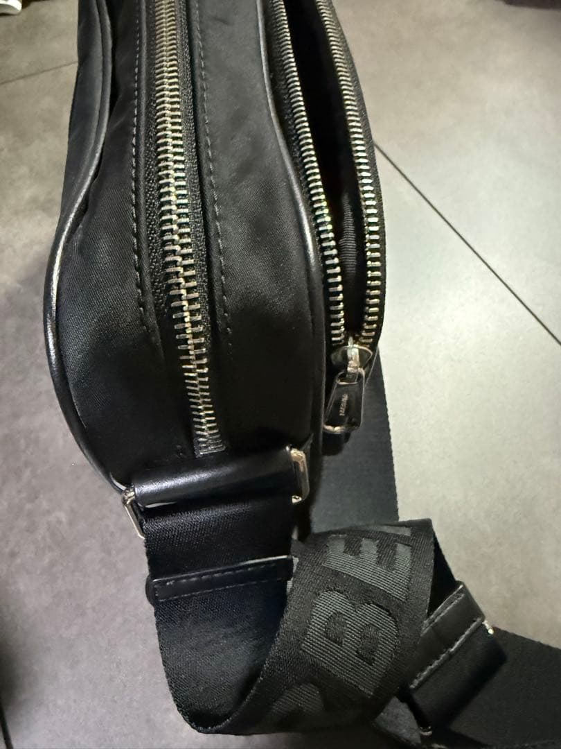 バーバリー　バッグ　ショルダー　BURBERRY