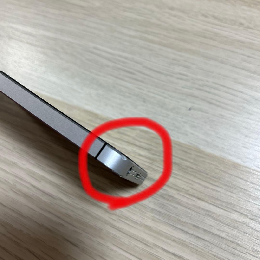 iPhoneSE 第1世代 128GB スペースグレイ　本体のみ