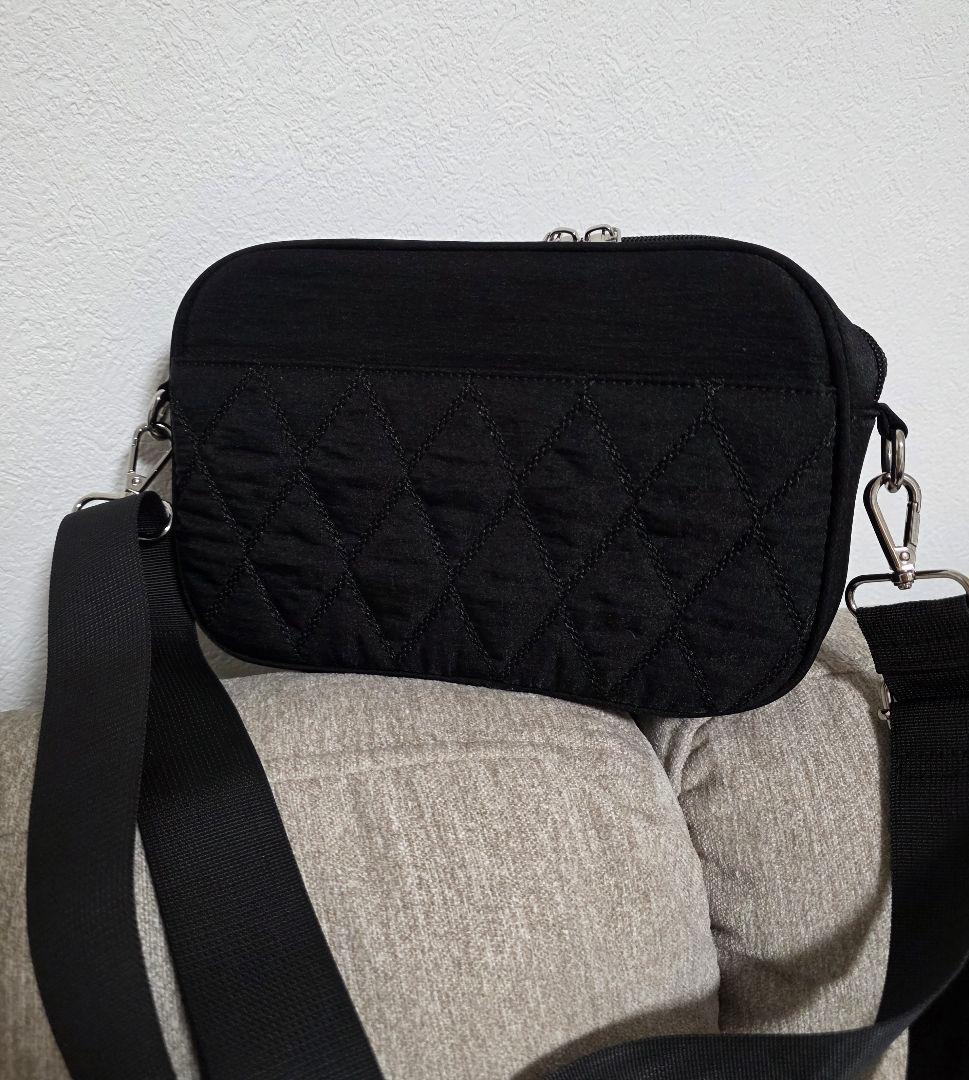 soleileソレイル ブラック ボディバッグ ショルダーバッグ