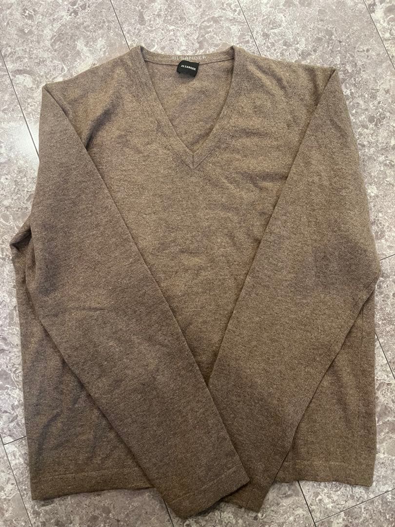 ブラウン Vネックセーター