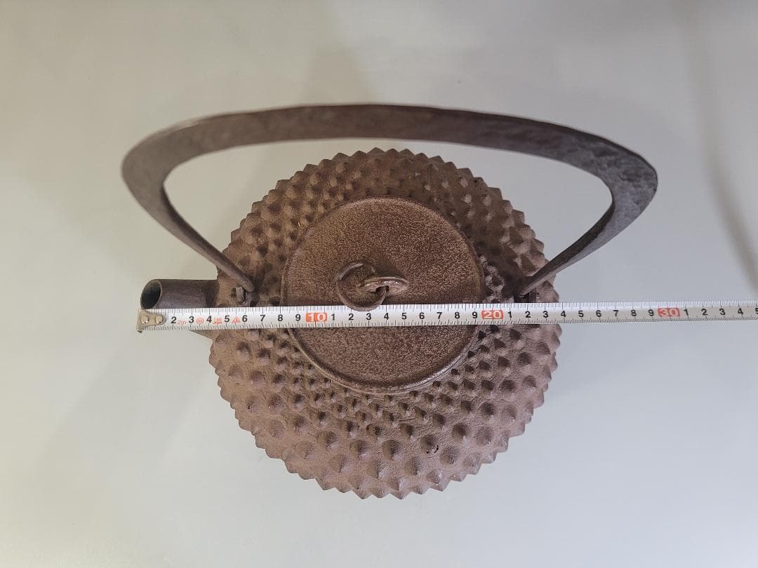 茶道具 鬼霰 手取釜 鉄砲口 鉄瓶 釜師 角谷莎村 共箱