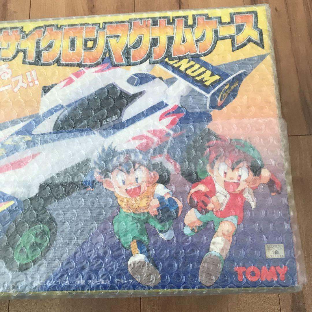 トミカ キャラトミカ サイクロンマグナムケース ミニ四駆 レッツ&ゴー