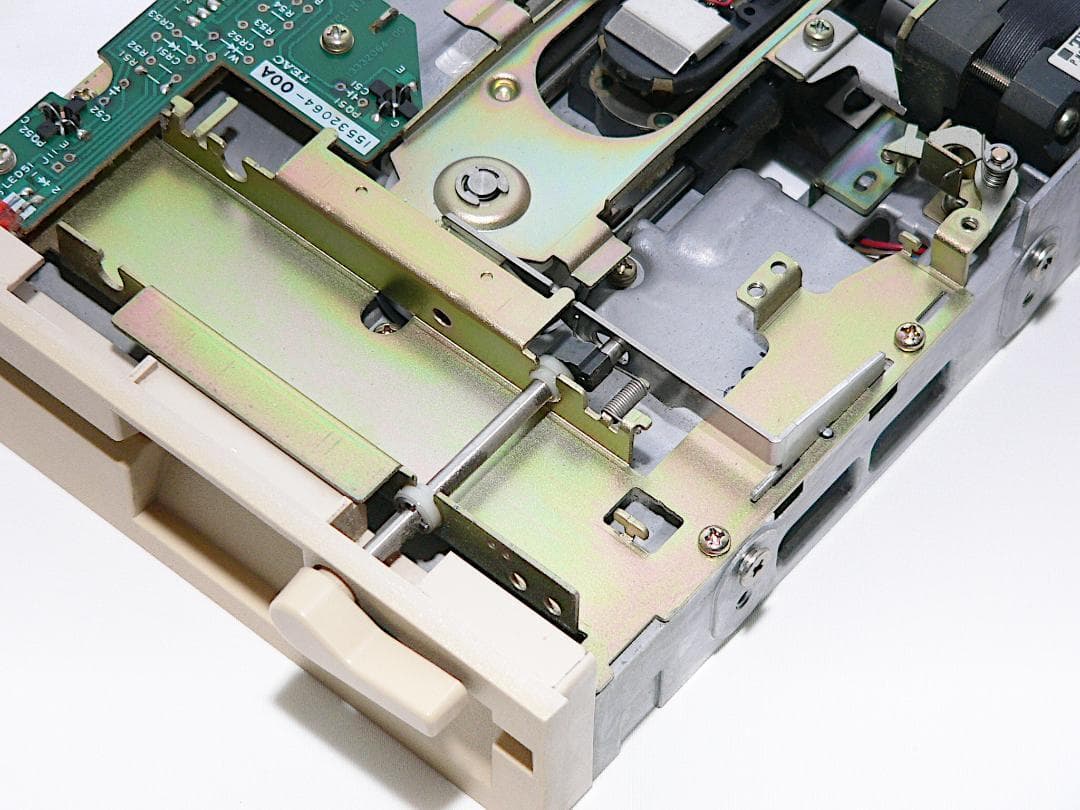 ➁ NEC PC-8801mkIIFR 本体 フルメンテナンスFDD OK動作品