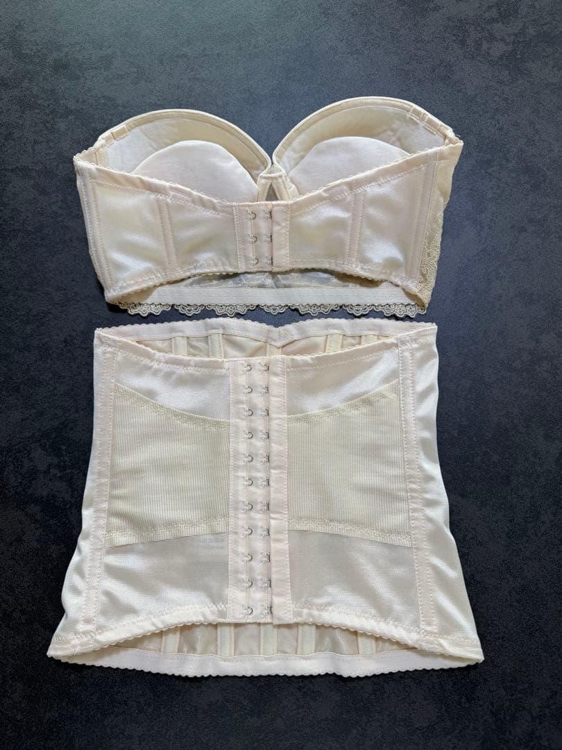 フォーシスアンドカンパニー E70 ブライダルインナー ウェディング